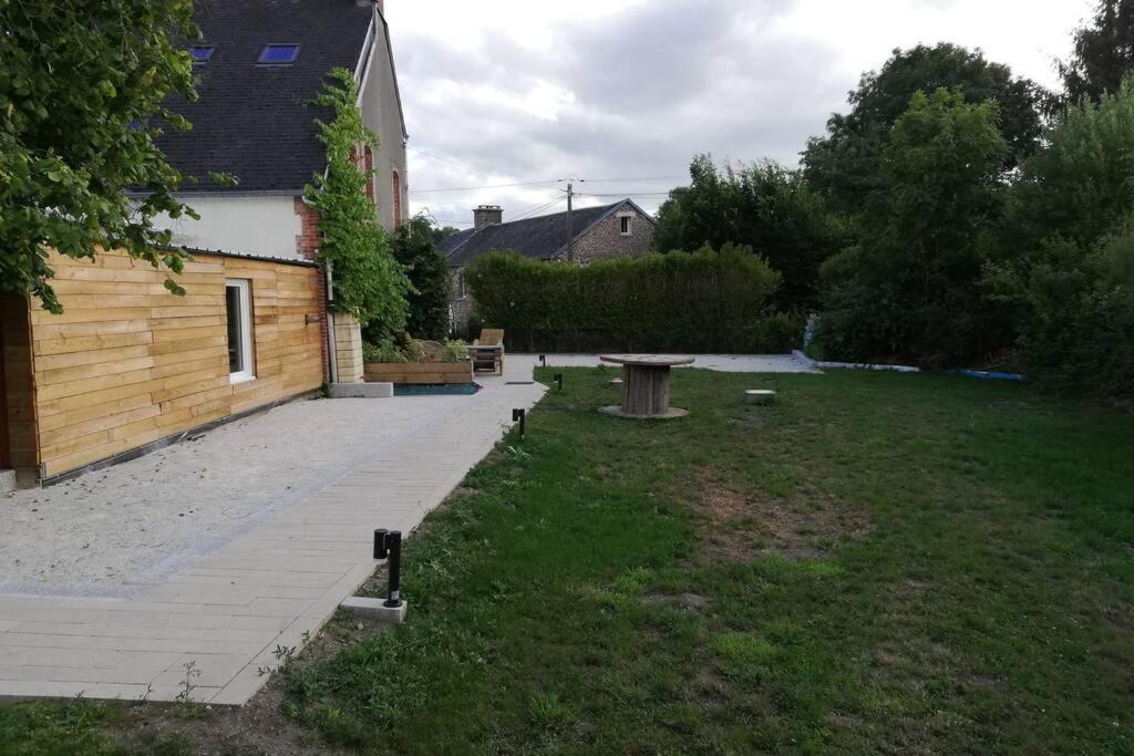 La Maison Reseau Cycle Et Gites Clécy Zewnętrze zdjęcie
