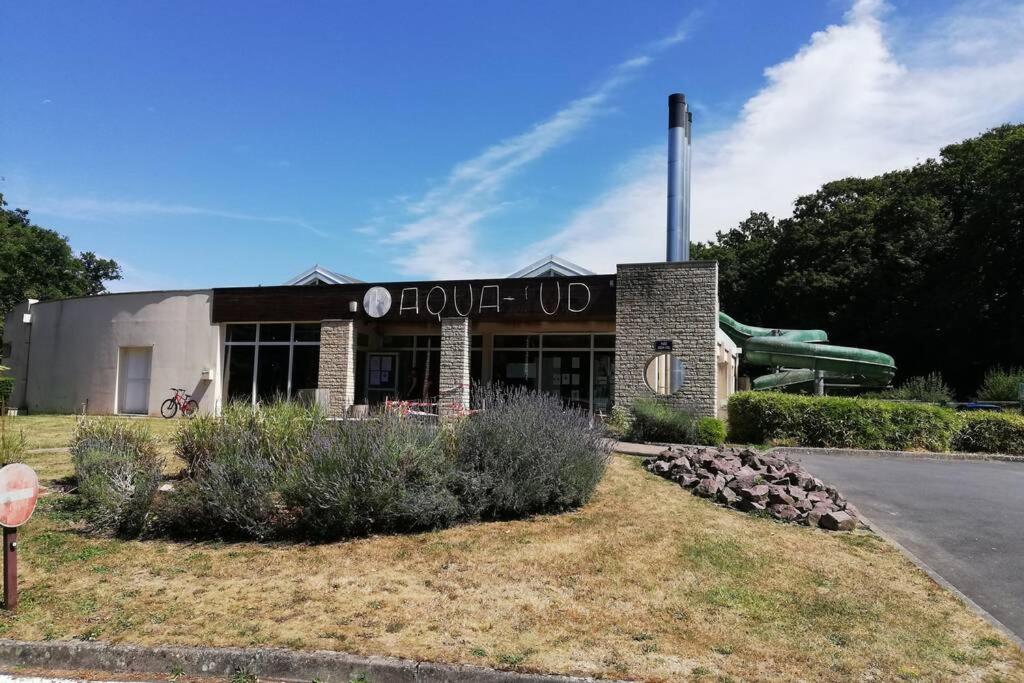 La Maison Reseau Cycle Et Gites Clécy Zewnętrze zdjęcie